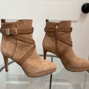 White House Black Market Tan Suede Platform Boots—size 7